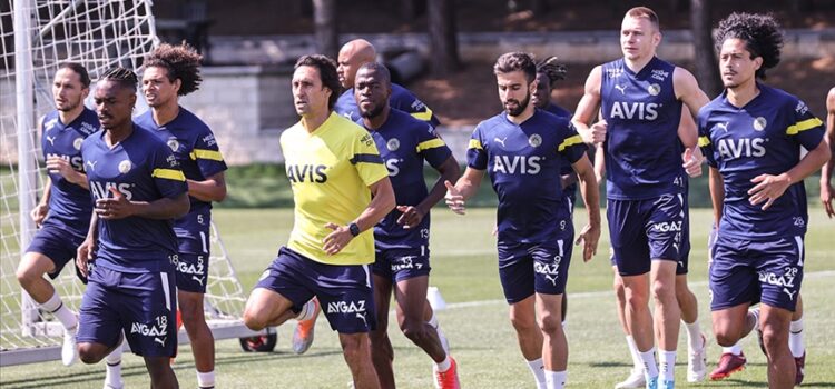 Fenerbahçe, Dinamo Kiev karşısında tur için avantaj arıyor