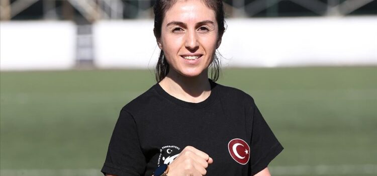 Para tekvandonun ‘altın’ kızı olimpiyat puanı için ter döküyor